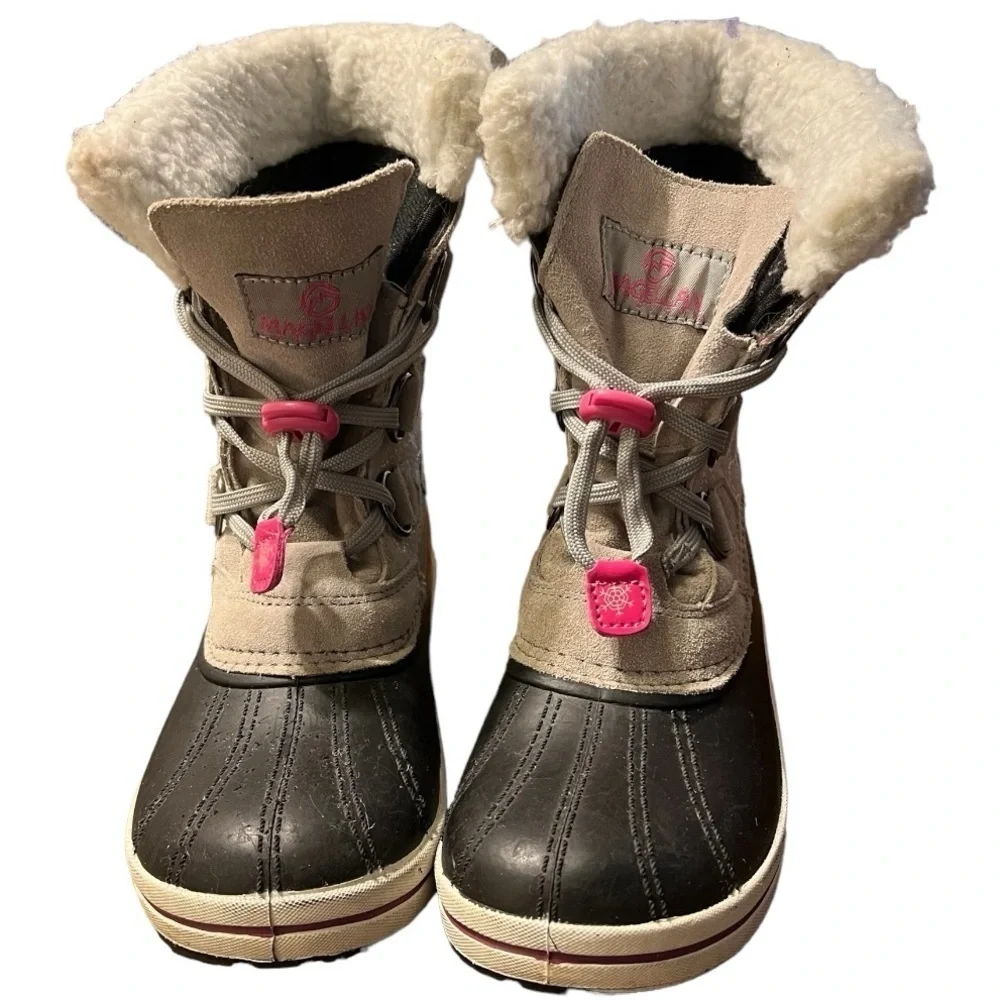 Magellan Girls Boots Size 3 Black Gray Outdoors 3M Thinsulate 157425 Suede
